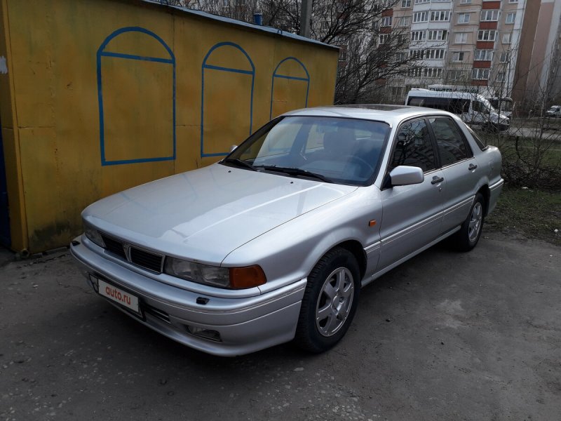 Mitsubishi Galant 1989