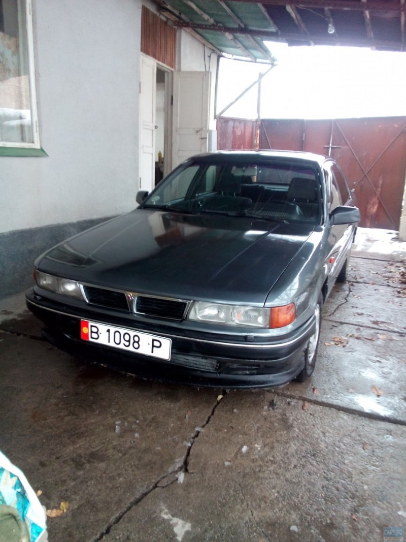 Mitsubishi Galant 1989