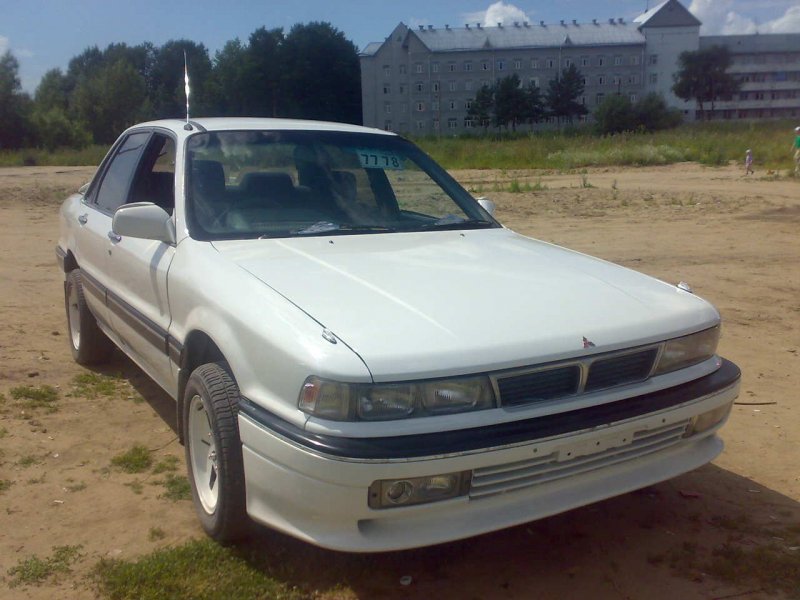 Митсубиси Галант 1989г