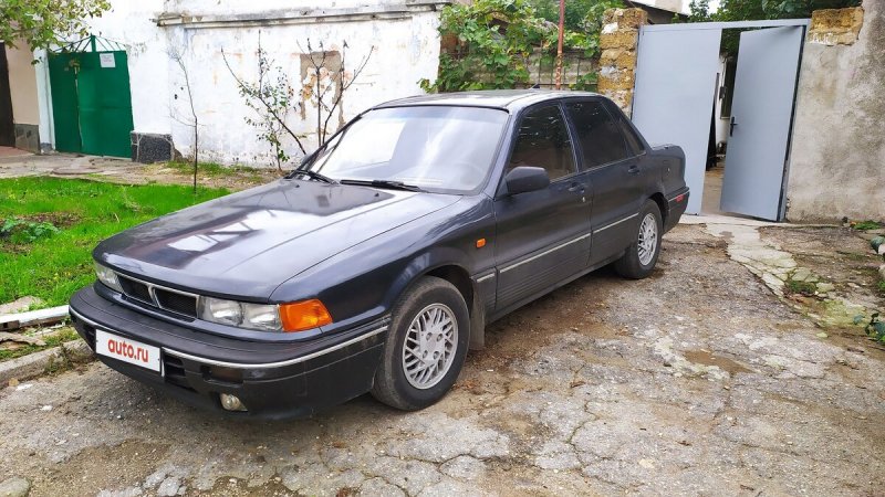 Mitsubishi Галант 1989