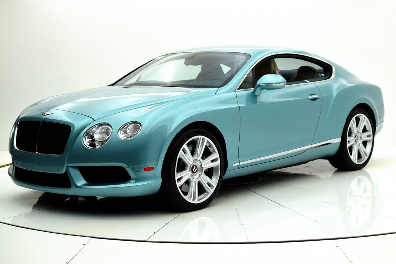 Бентли Континенталь gt 2013