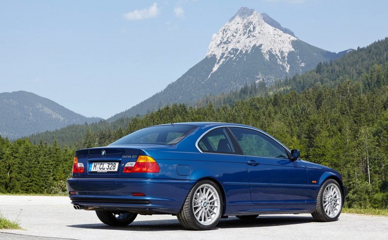 BMW m3 e46 черная