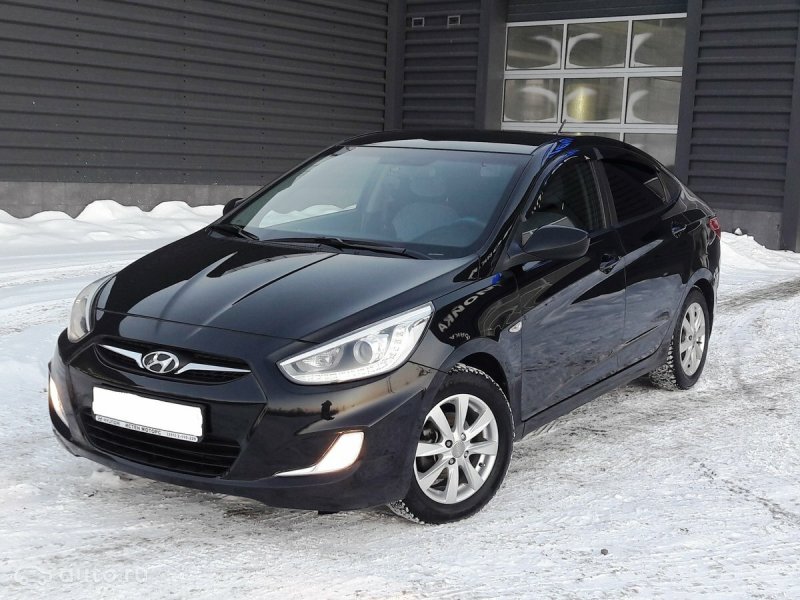 Hyundai Solaris 2013 Black