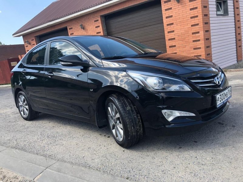 Hyundai Solaris 2013 Black