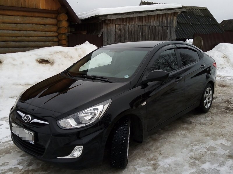 Hyundai Solaris 2 Black