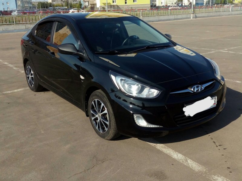 Hyundai Solaris 2014 черный