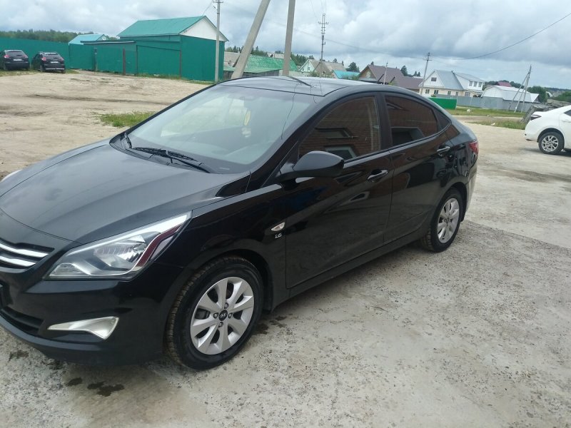 Hyundai Solaris 2015 черный