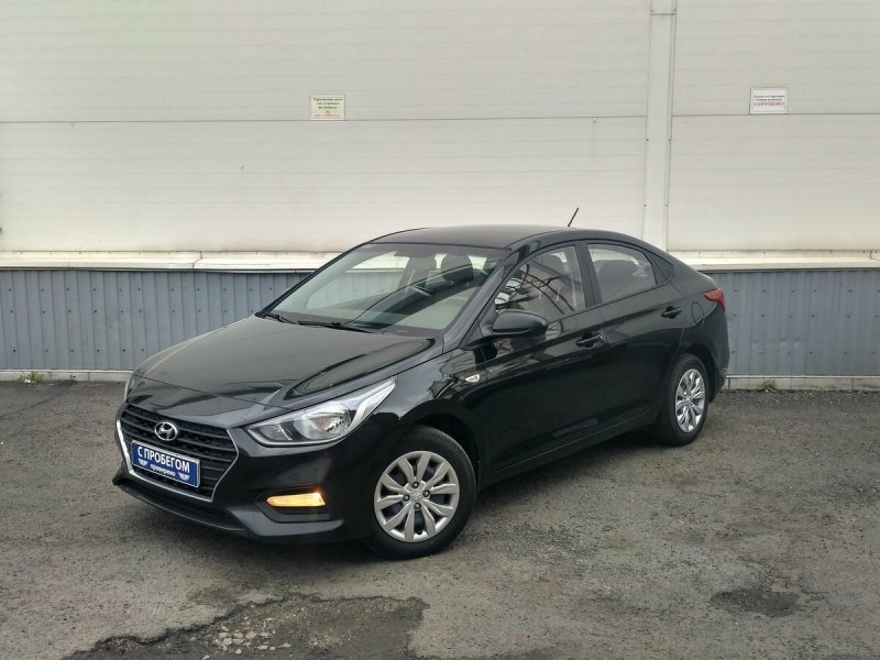 Hyundai Solaris 2013 черный
