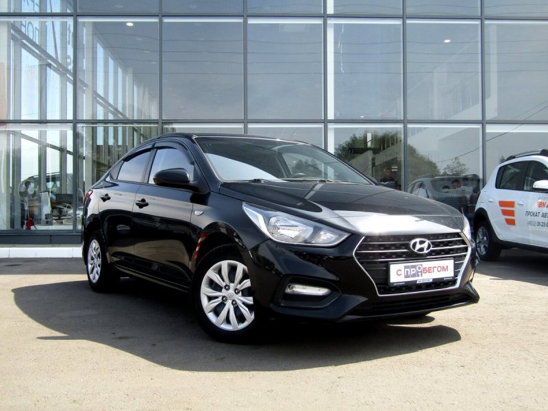 Hyundai Solaris 2 черный