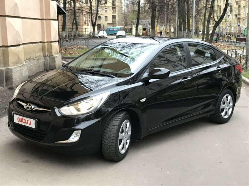 Hyundai Solaris 1.6 черная