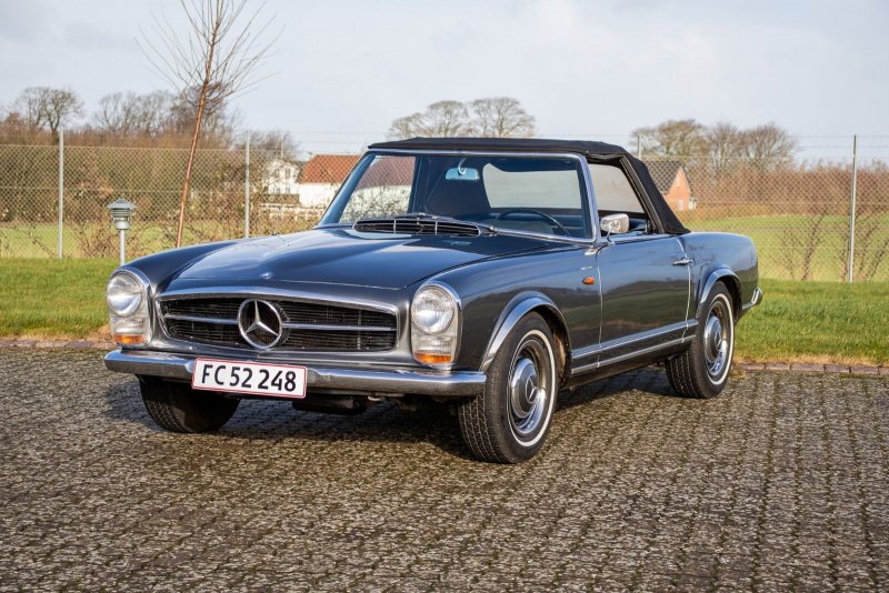 Купе Mercedes 230 SL