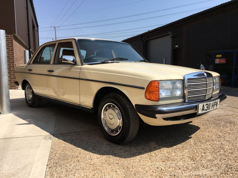 Мерседес e230