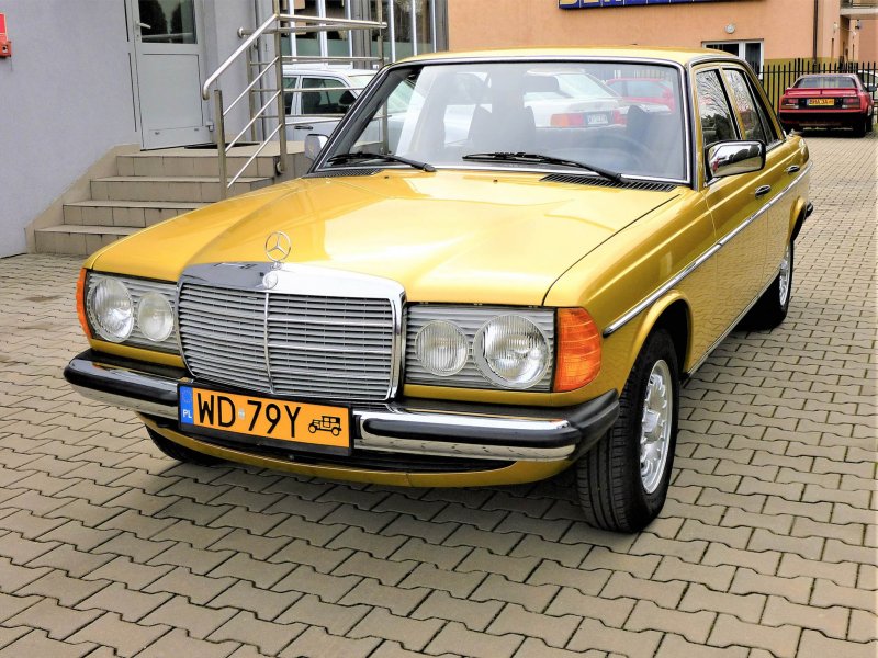 Mercedes-Benz w113