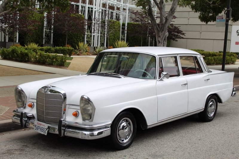 Mercedes 230 SL