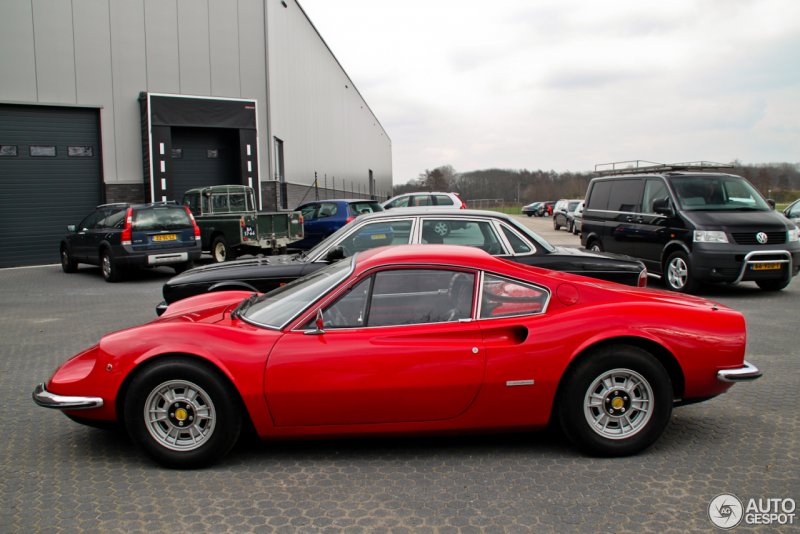 Dino 246