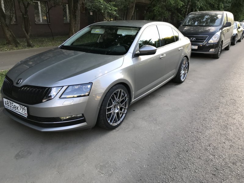 Skoda Octavia a7 r18