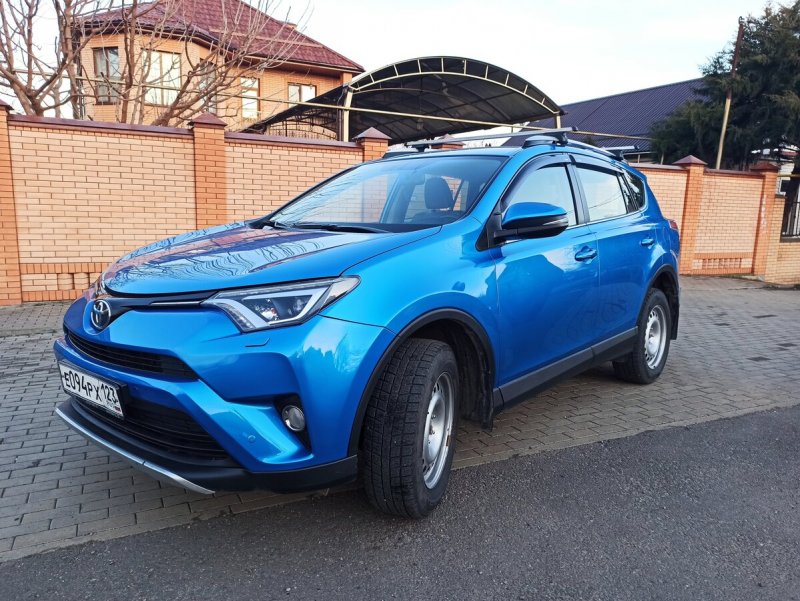 Toyota rav4 IV (ca40)