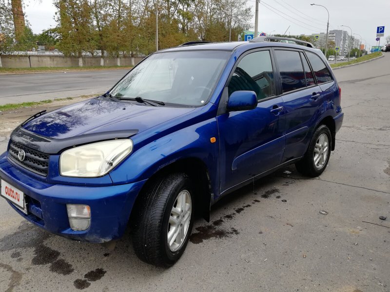 Toyota rav4 v