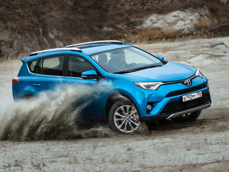 Blue Toyota RAV 4 2015