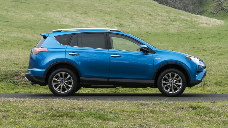 Toyota rav4 2020 и 2018