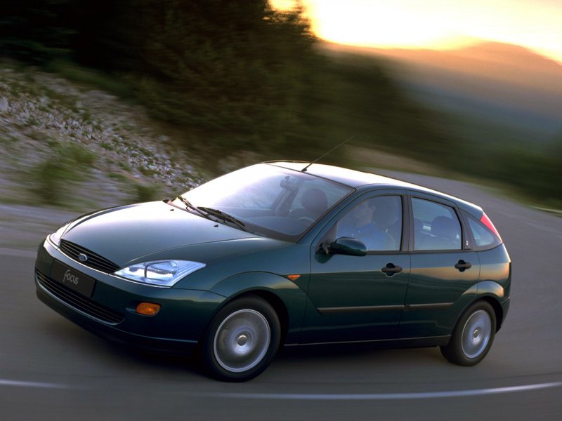 Ford Focus 1 Hatchback