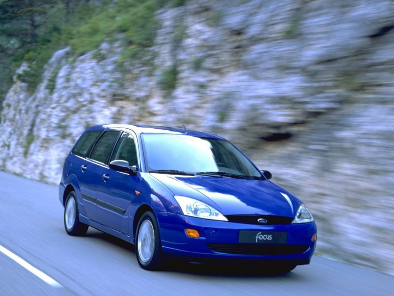 Ford Focus 1998 хэтчбек