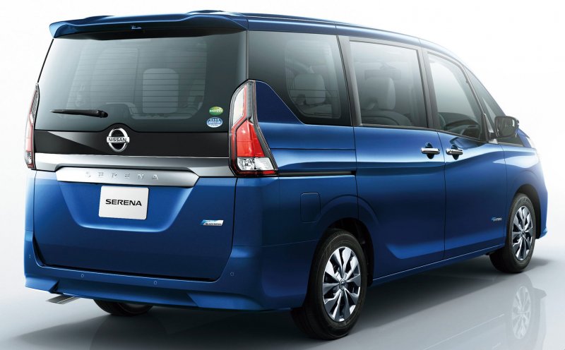 Nissan Serena c27