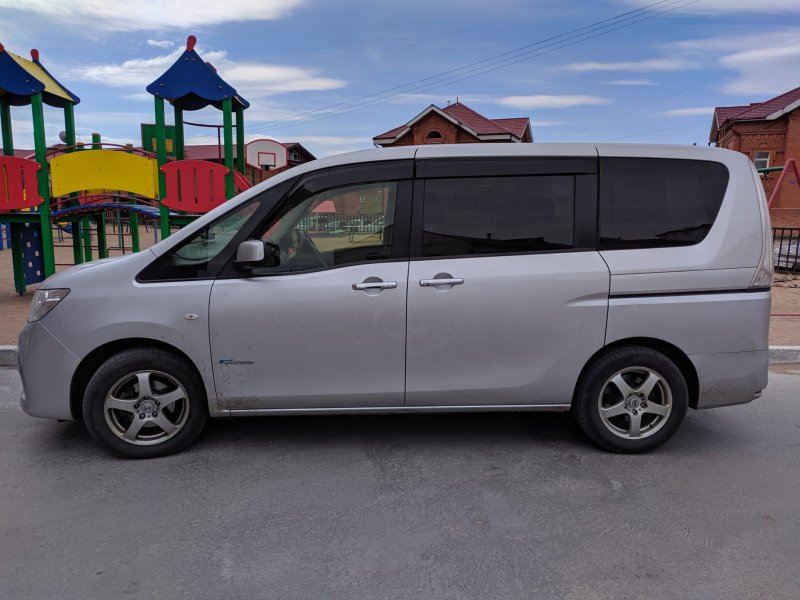 Nissan Serena c26 Disk