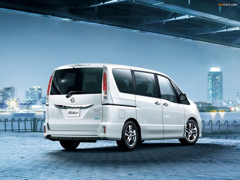Nissan Serena c26