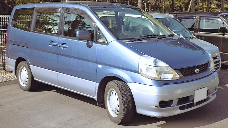 Nissan Serena 1999