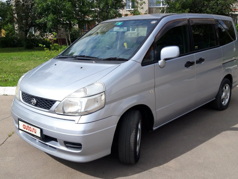 Ниссан Серена 2000