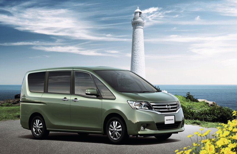 Nissan Serena 2011