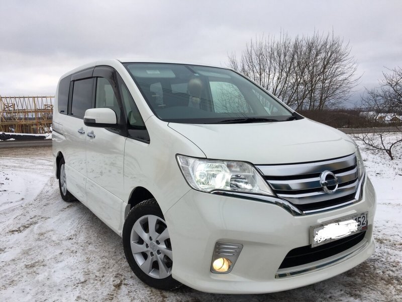 Nissan Serena c26