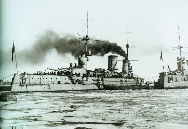 Линкор Марат 1941