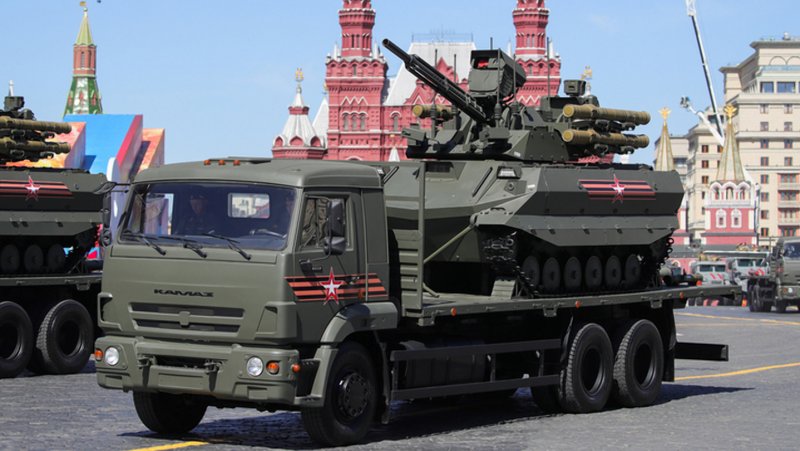 Панцирь с1 на красной площади
