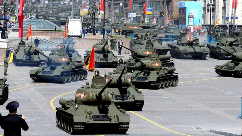 Парад военной техники