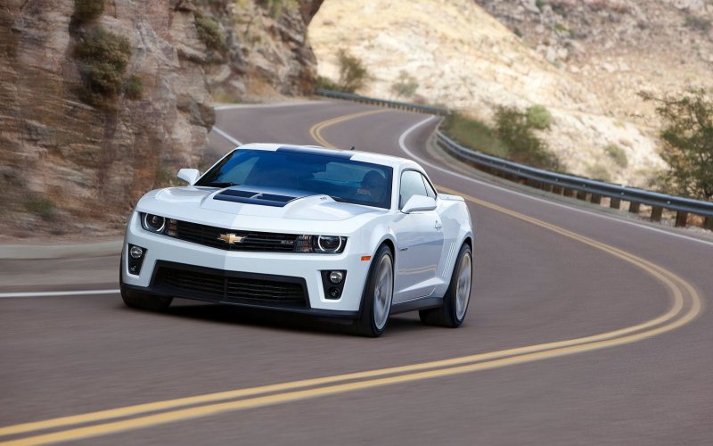 Chevrolet Camaro zl1 2014