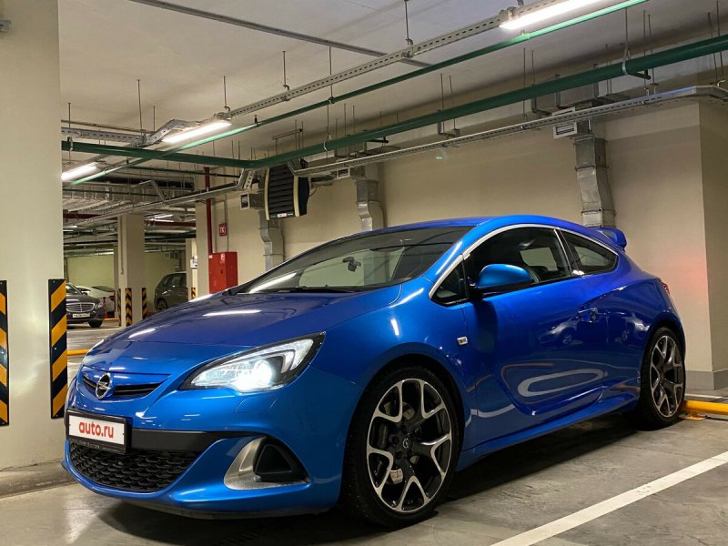 Opel Astra j OPC 2013