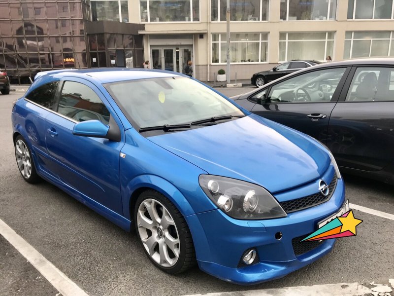 Opel Astra OPC 2008