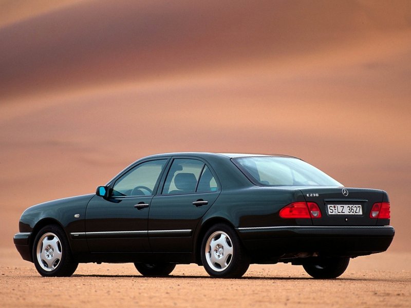 Mercedes e class w210