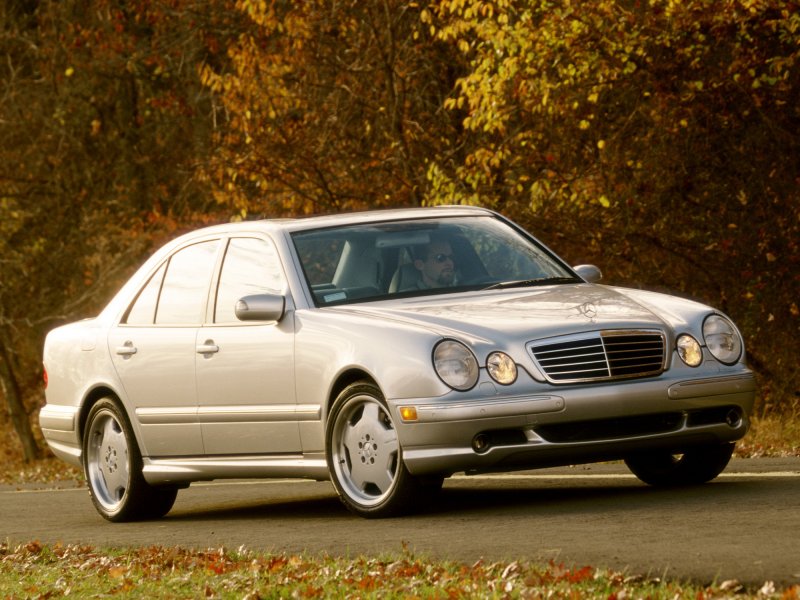 Mercedes-Benz w210