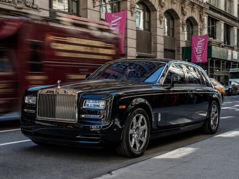 Rolls Royce Phantom 2021