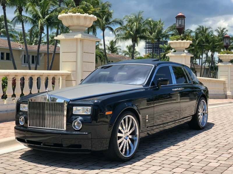 Rolls Royce Phantom