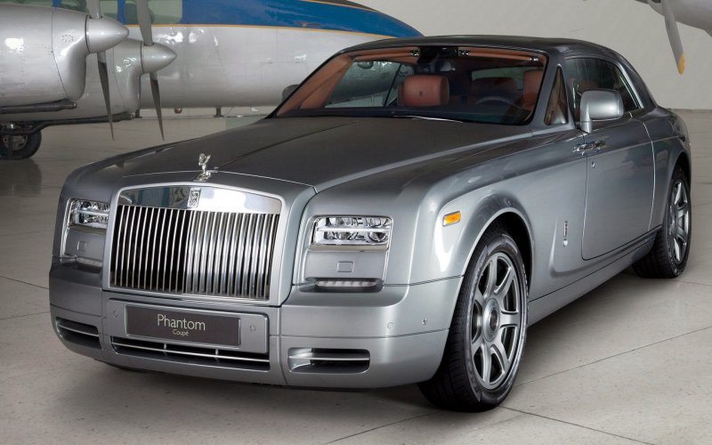Rolls Royce Phantom Coupe Aviator
