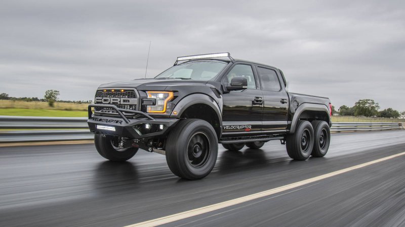 Ford Bronco 6