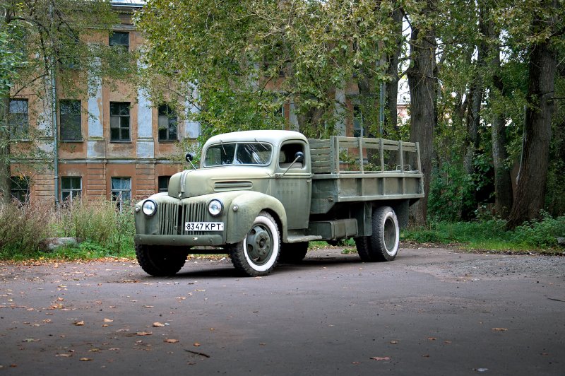 Грузовик Форд g8t