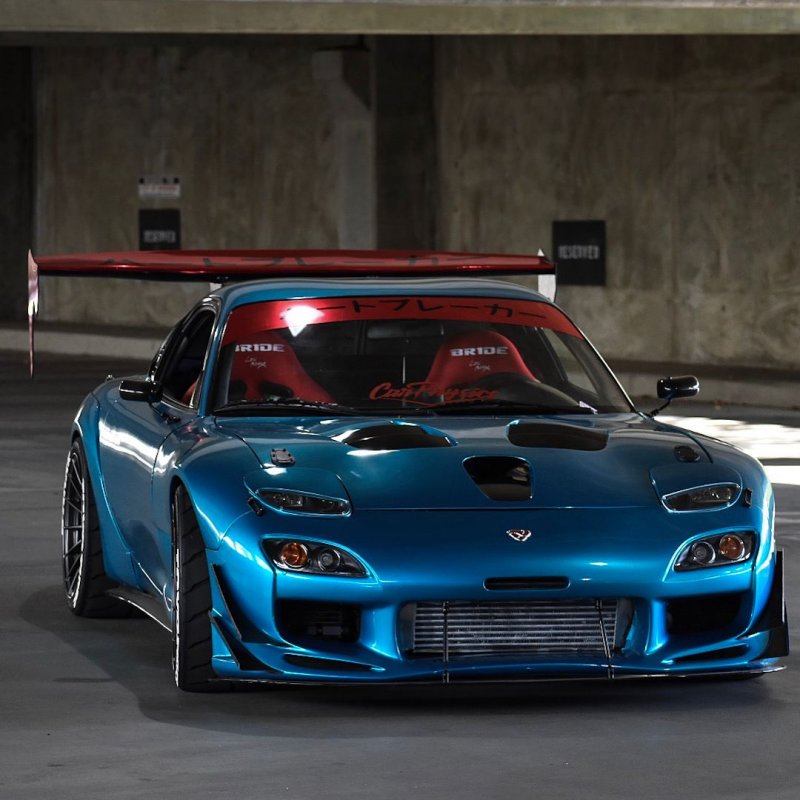 Мазда RX 7