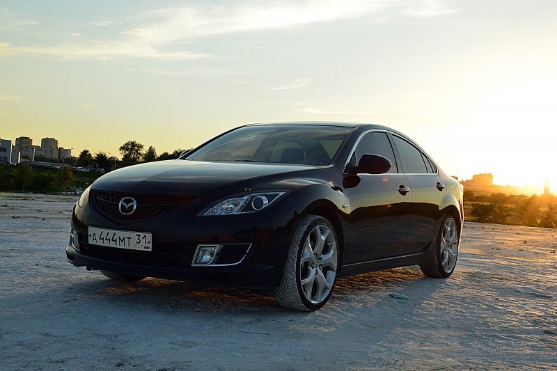 Mazda 323f