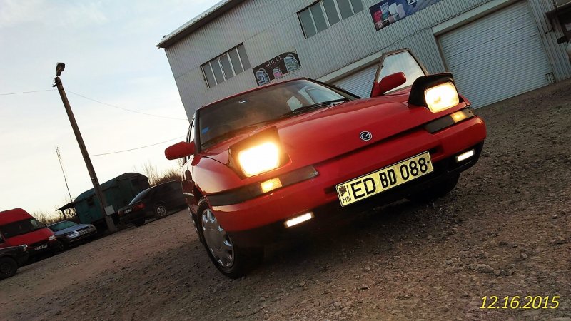 Mazda 323f