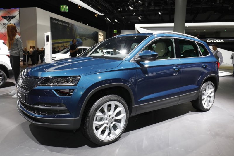 Skoda Karoq 215 70 16